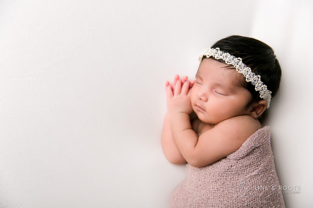 Newborn Photographer in Orange County | Line and Roots