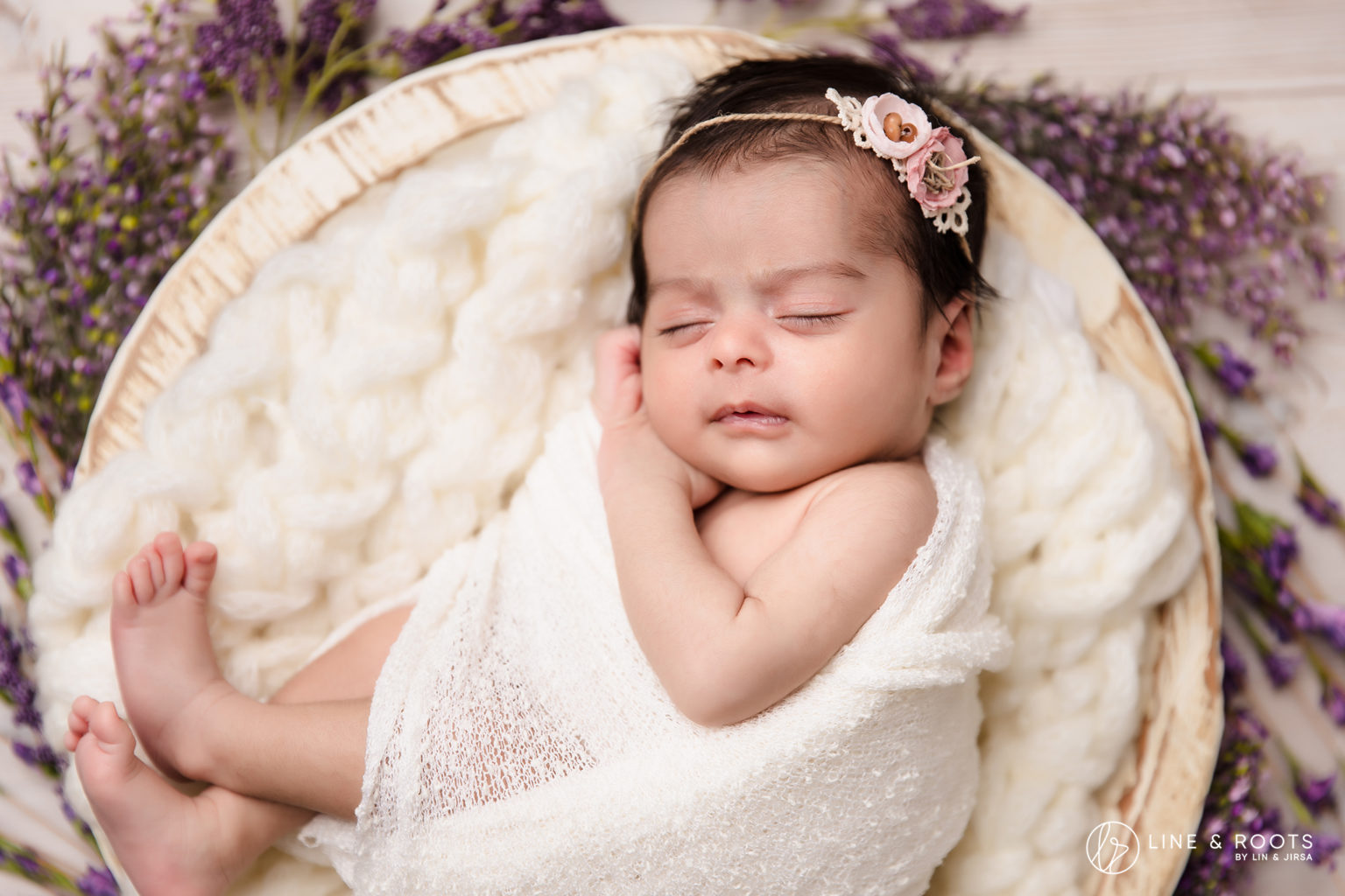 Orange County Newborn Session | Baby Nooreh | Line and Roots